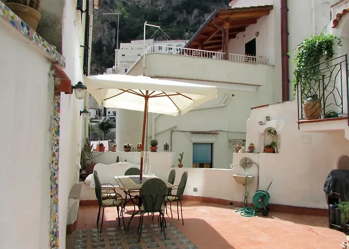 Hotel Flora Atrani
