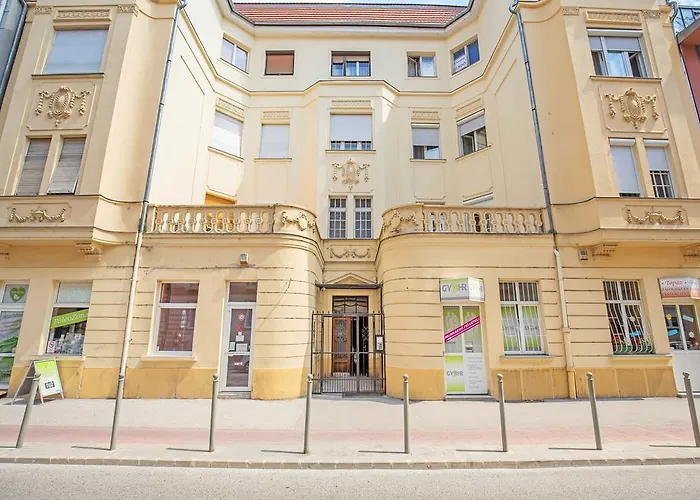 Eden Center Home Győr