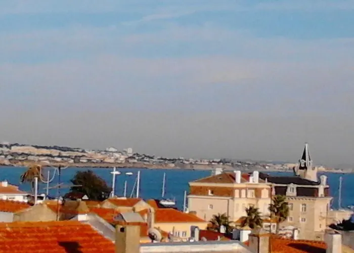 Poconovo Hotel Cascais