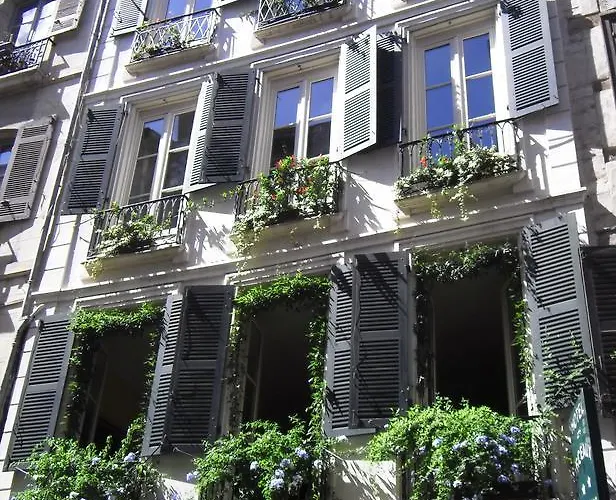 Hôtel des Arceaux Bayonne