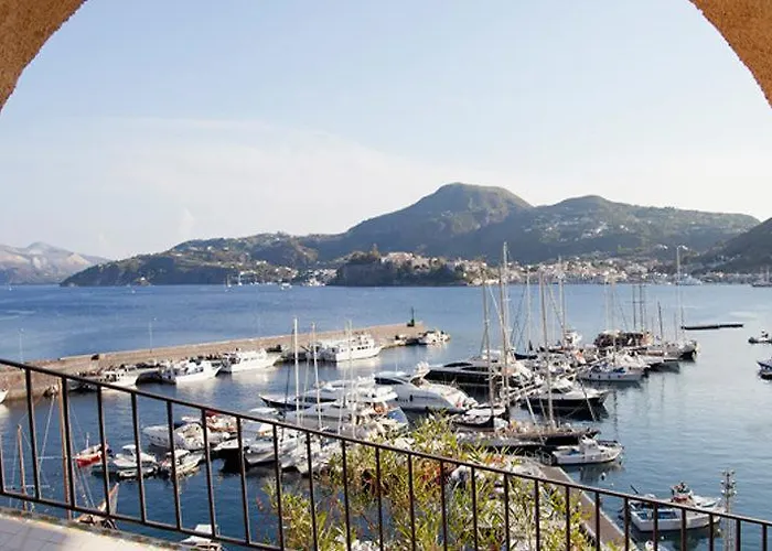 Hotel A Pinnata Città di Lipari