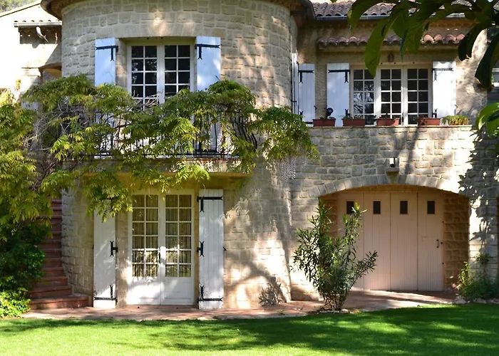 Hôtel Mas Les Filaos  à Carpentras
