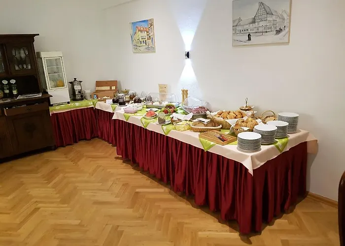 Hotel Garni zum Goldenen Ring Quedlinburg