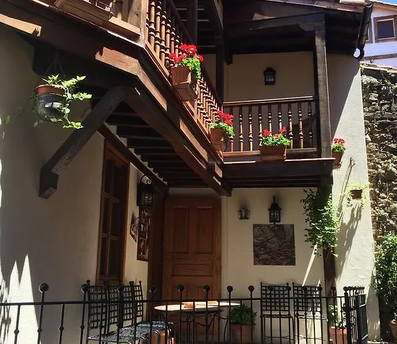 Pensión La Antigua Potes