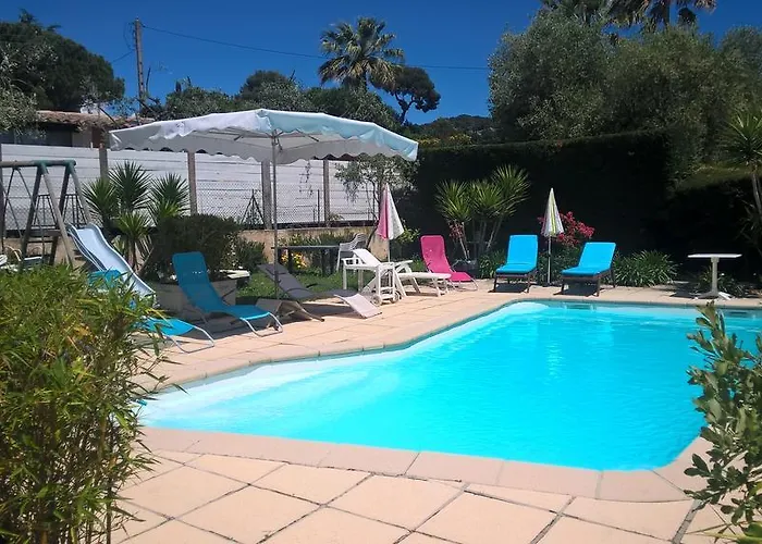 Bed and Breakfast Parfums d'Azur à Le Cannet