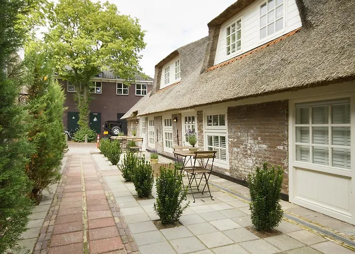 Karel de Grote Bergen Aparthotel