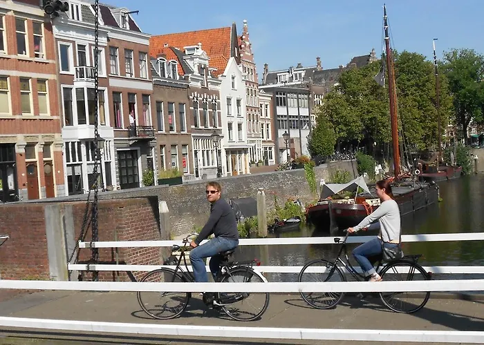 Alberti - Bed&Bike Rotterdam