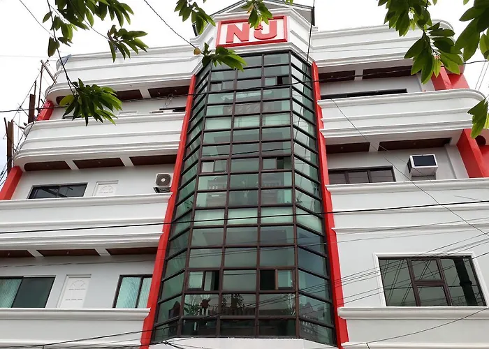 N&J Lopez Lodging House