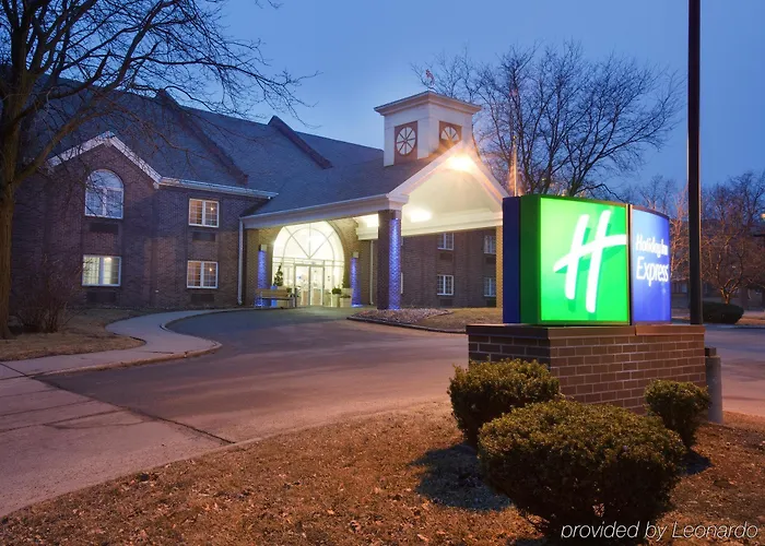 Holiday Inn Express Des Moines-At Drake University, An Ihg Hotel