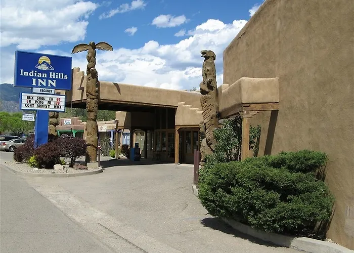 Indian Hills Inn, Taos Plaza