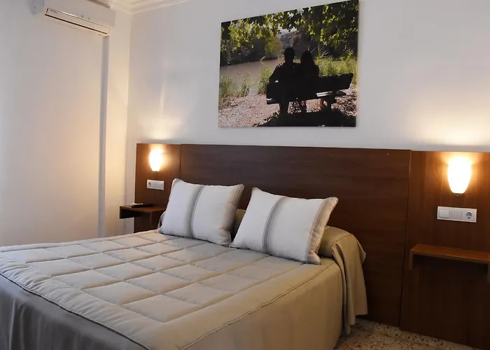 Hostal Restaurante El Cruce