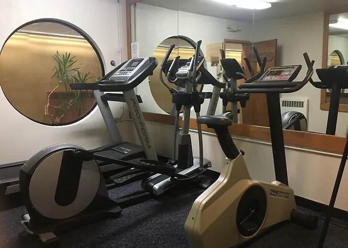 Hotel Ramada By Wyndham Portland Airport