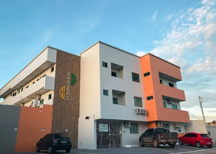 Hotel Equinocios Essential Barcarena
