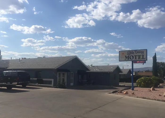 Little Daisy Motel Cottonwood