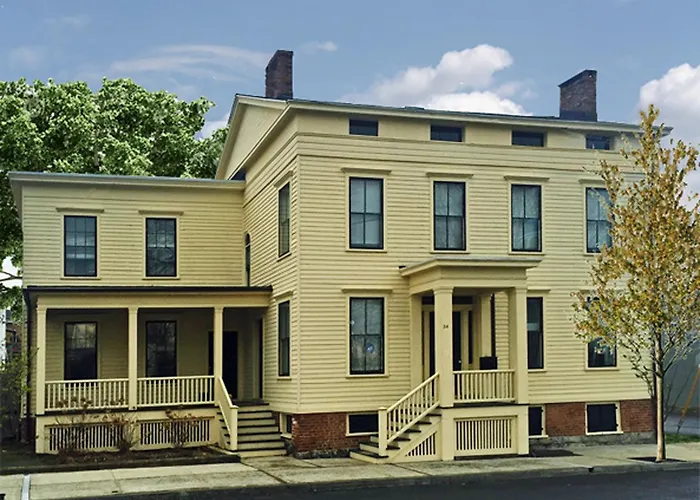 Inn At 34