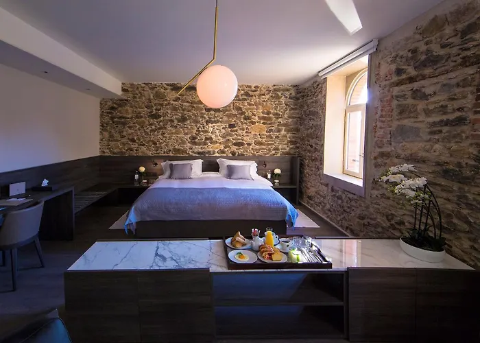 Hotel Etoile de Pompadour à Arnac-Pompadour
