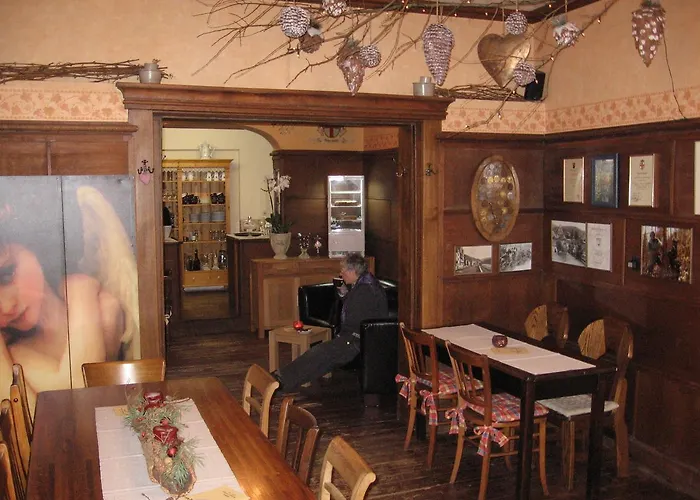 Hotel Weingut Day Zell