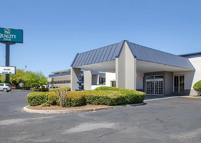 Quality Inn & Suites