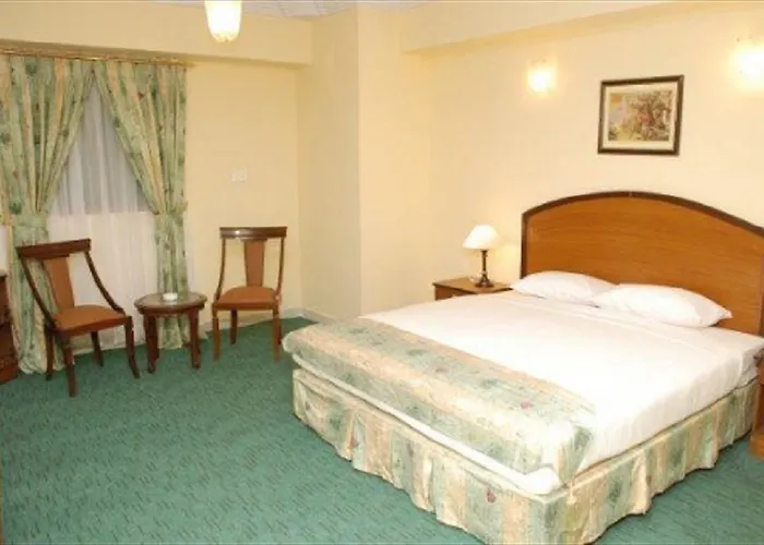 Embassy Inn, Karachi