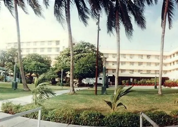 Embassy Inn, Karachi
