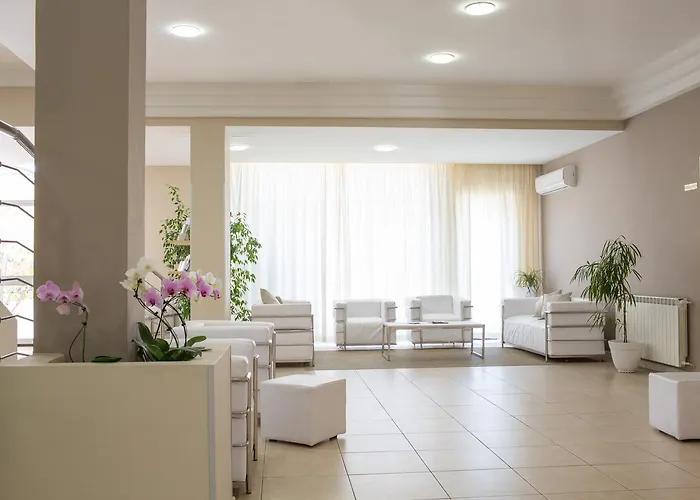 Hotel Holiday Vasto