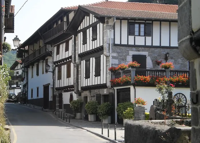 Larraenea Bed And Breakfast