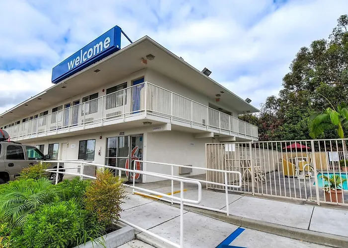 Motel 6-Whittier, Ca - Los Angeles