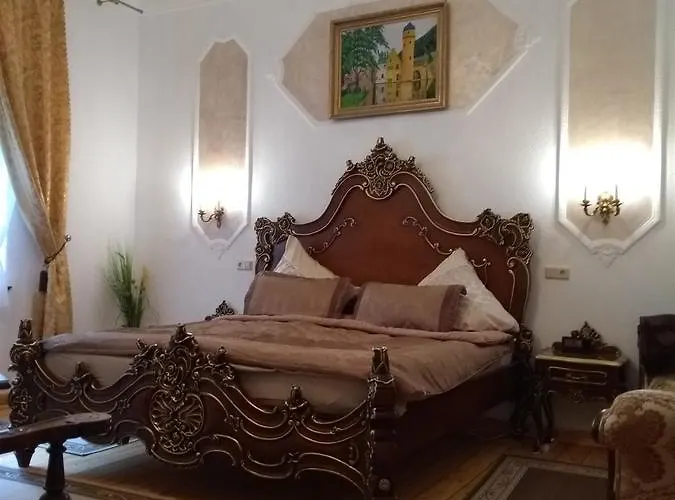 Villa Imperia, Museums-Hotel, Treppensteigen Blankenburg 