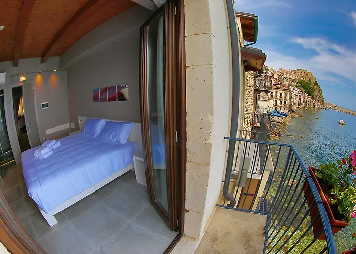 Il Casato Deluxe Rooms Scilla