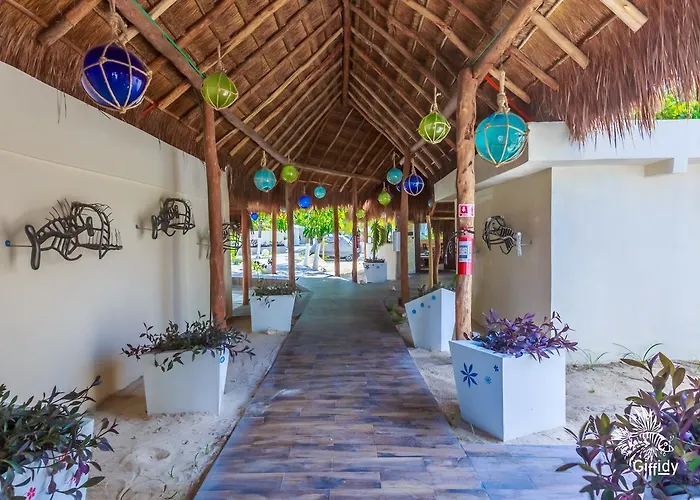 Hotel Paradise Suites