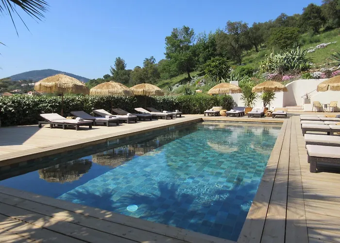 Villa Tricoli B&B avec Piscine Les Issambres