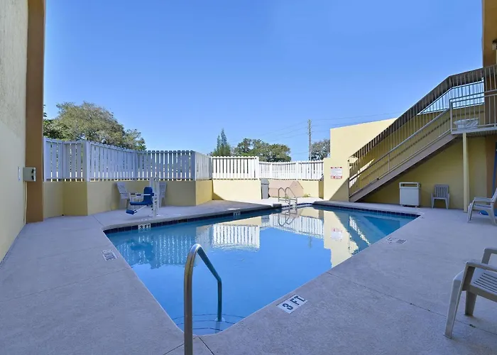 Travel Inn Winter Haven