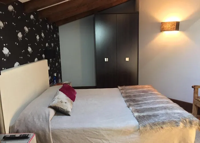 Hoteles en Espinosa de los Monteros