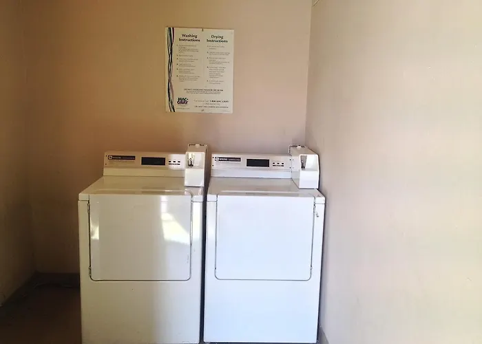 Rodeway Inn & Suites Denver