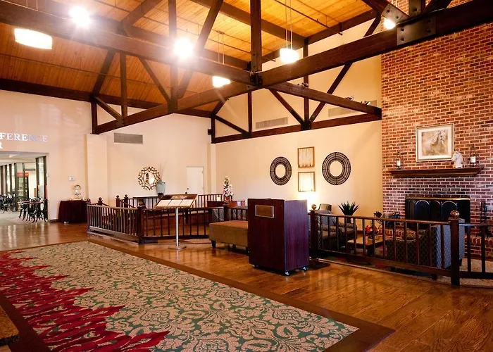 Capital Plaza Hotel