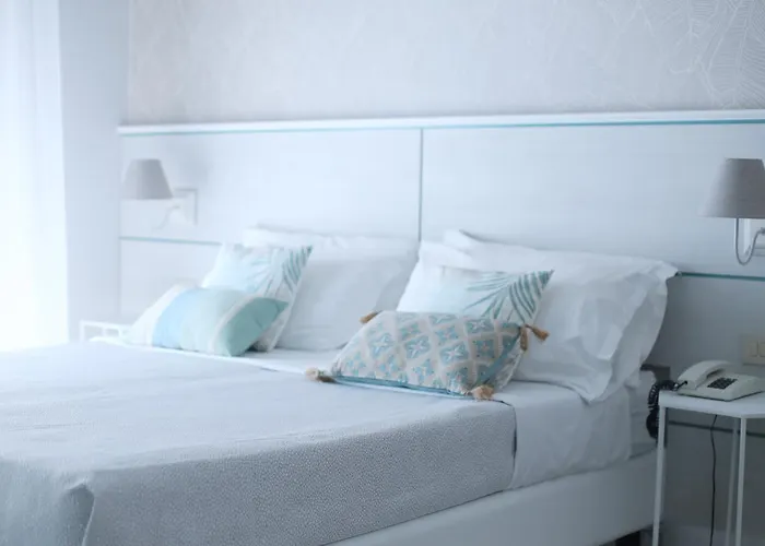 Hotel Flora Cattolica
