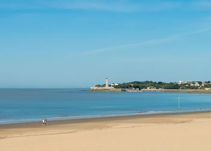 Lagrange Vacances Les Maisons de Saint Georges