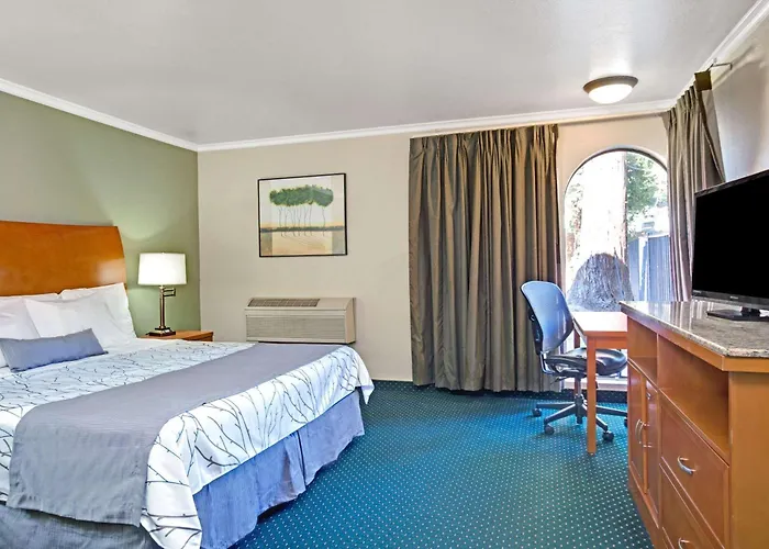 Days Inn By Wyndham San Jose Convention Center