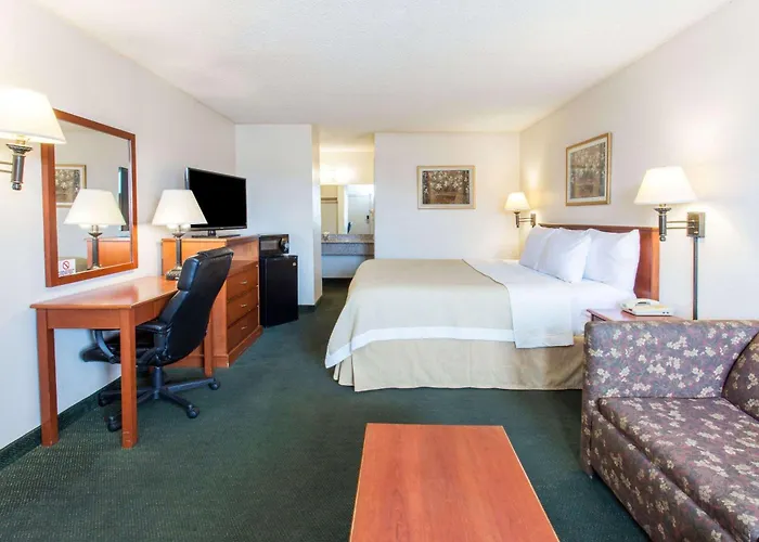 Travel Inn - Mesa