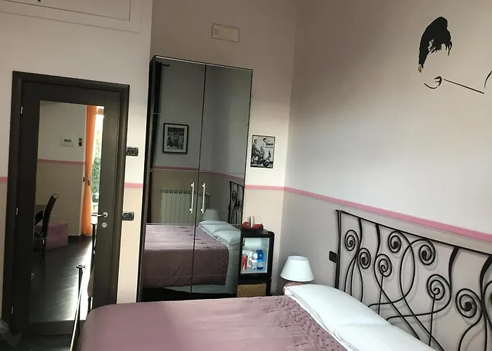 Hotel Le Divine - Reception Via XXV Aprile 5 Levanto