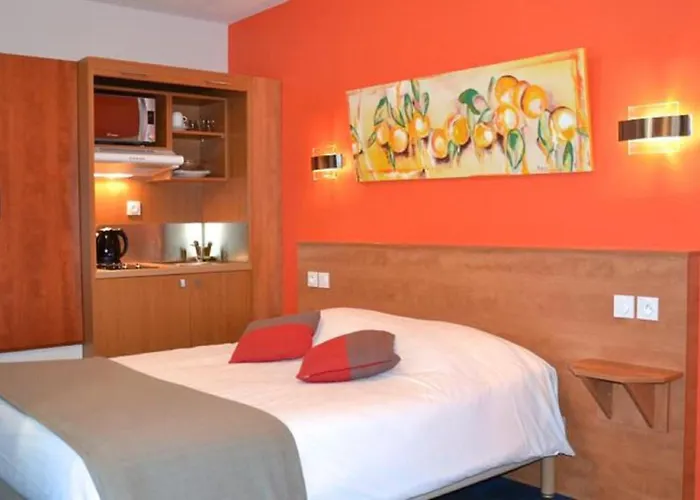 Logis Hotel de Paris Saint-Avold