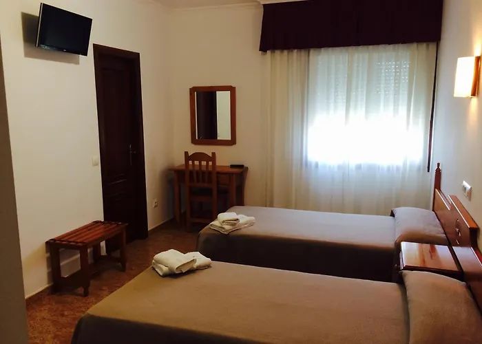 Hostal Eden A Revolta