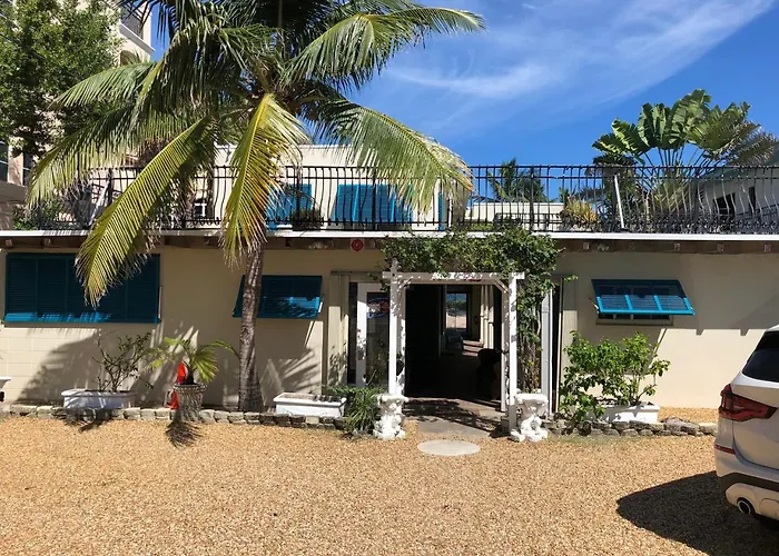 Courtyard Villa Hotel Lauderdale-by-the-Sea