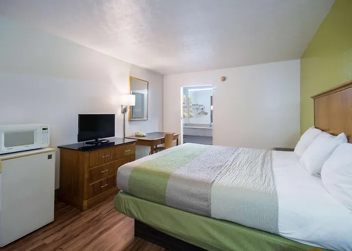 Motel 6-Parkersburg, Wv