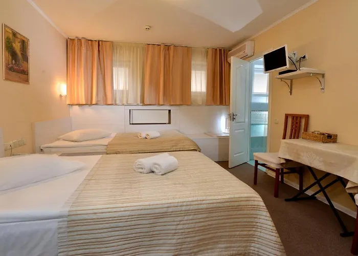 Light Hotel & Hub Kiev