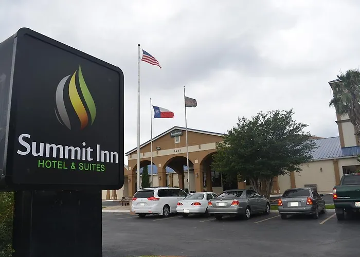 Summit Inn Hotel & Suites San Marcos