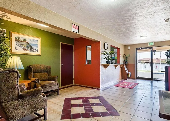 Econo Lodge Ottawa