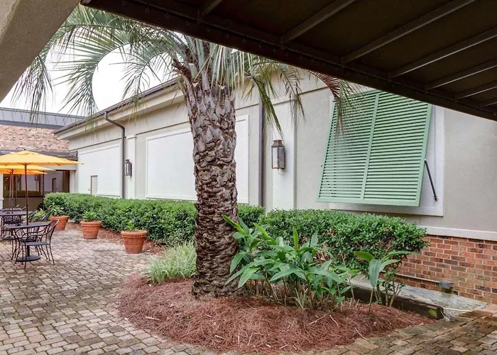 Clarion Inn & Suites Conference Center Covington