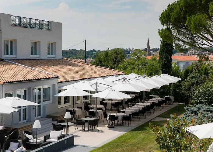 Logis LE RABELAIS Hôtel- Restaurant - SPA