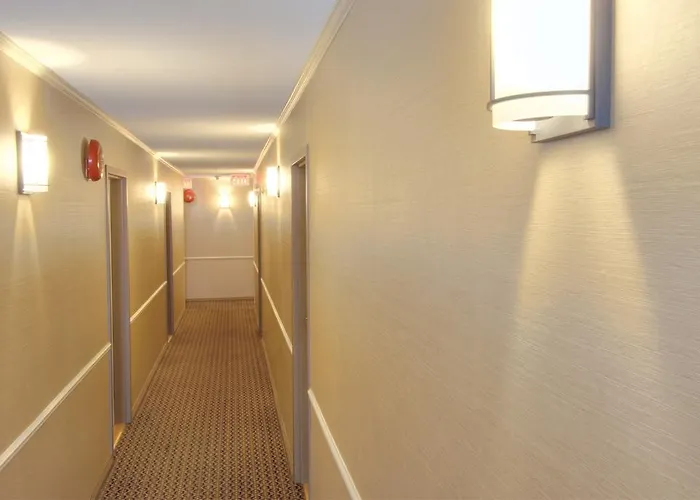 Robson Suites Vancouver